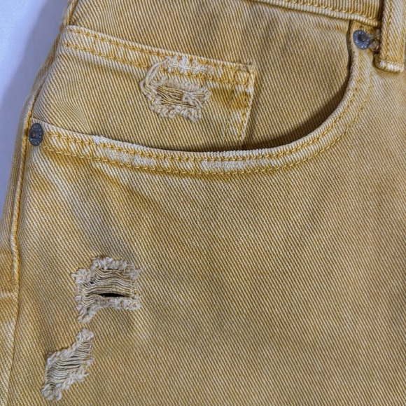 NWT! Free People CRVY Anytime Anywhere Denim Shorts in Sultana - Picture 3 of 8